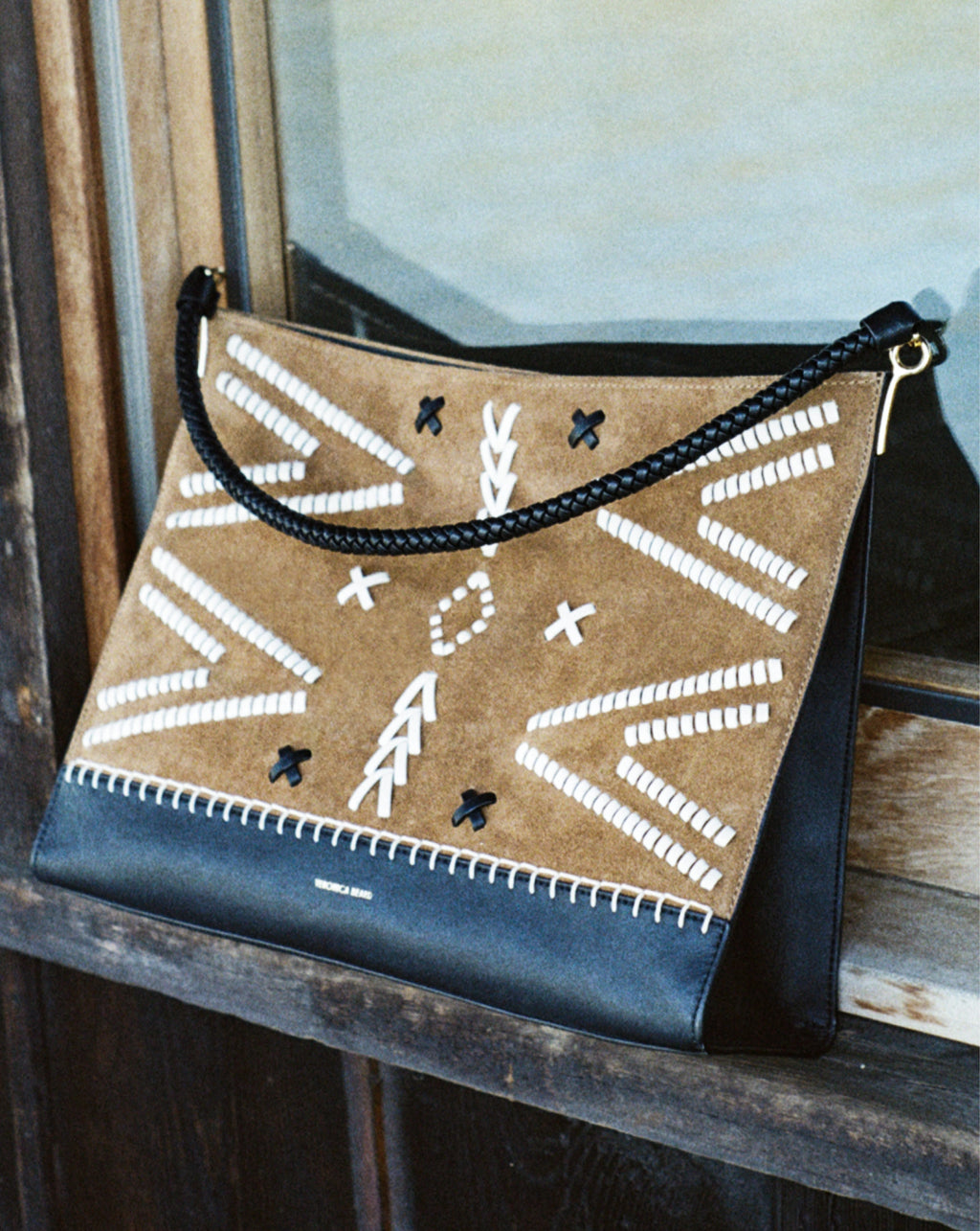 Vida Shoulder Bag