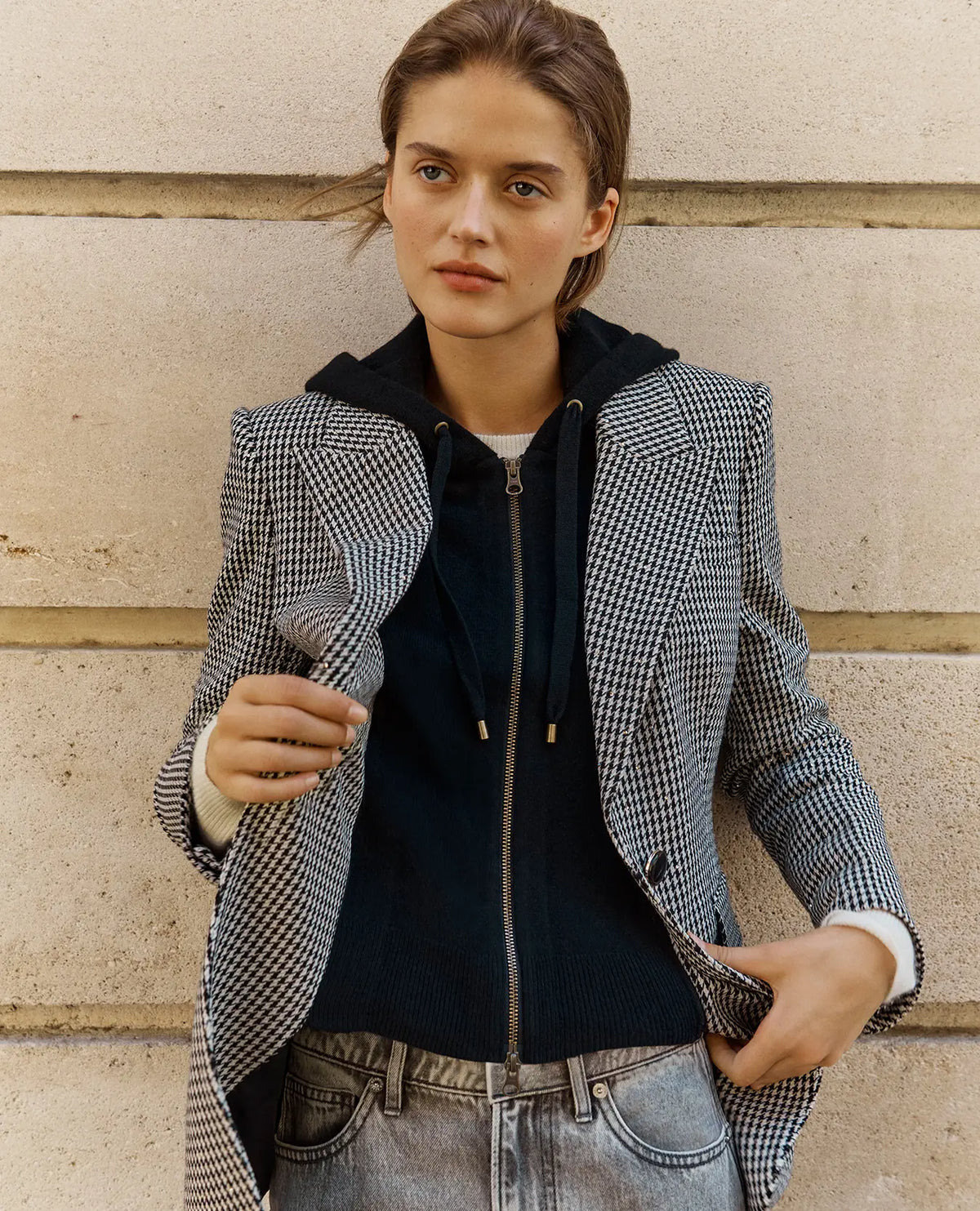Veronica Beard Black and white houndstooth blazer.