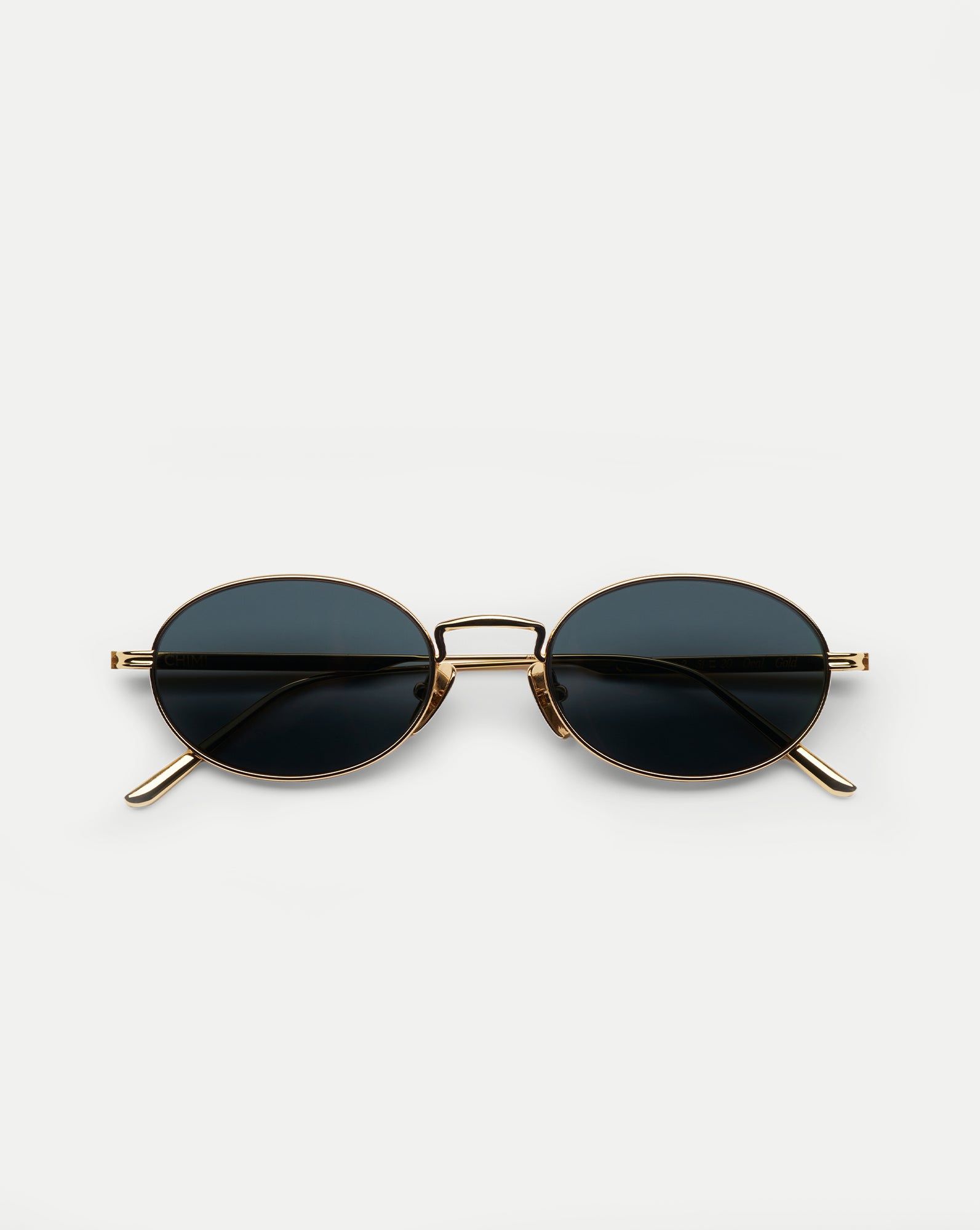 Veronica Beard CC Titan Oval Sunglasses - Gold