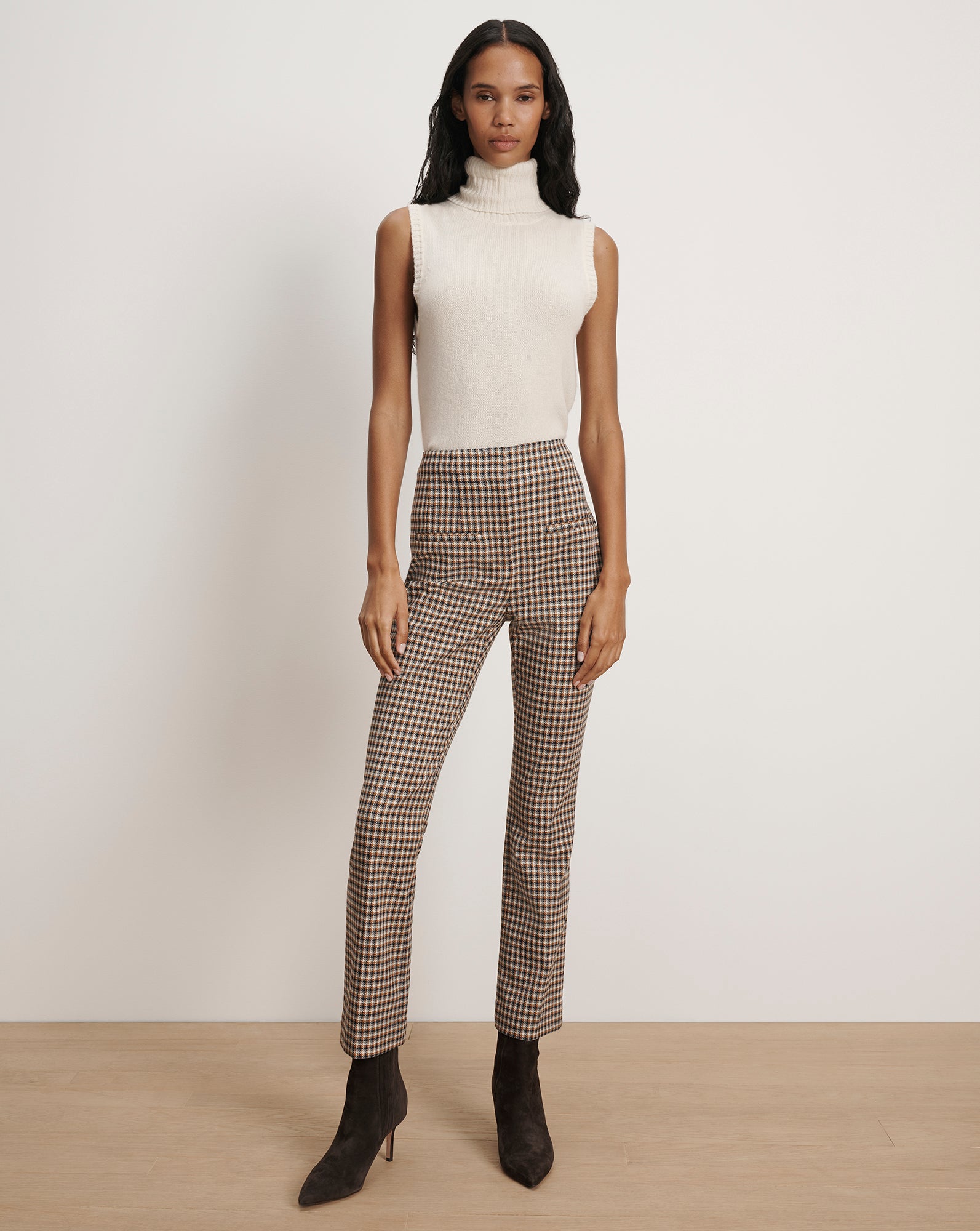 Veronica Beard Mazzy Cashmere Sleeveless Sweater - Ivory