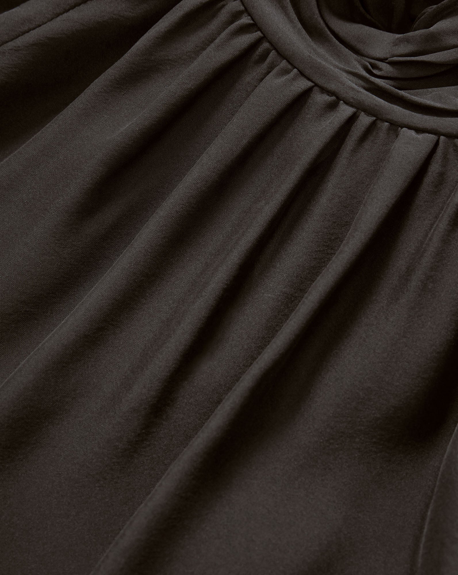 Veronica Beard Alyssa Silk Turtleneck Blouse - Black