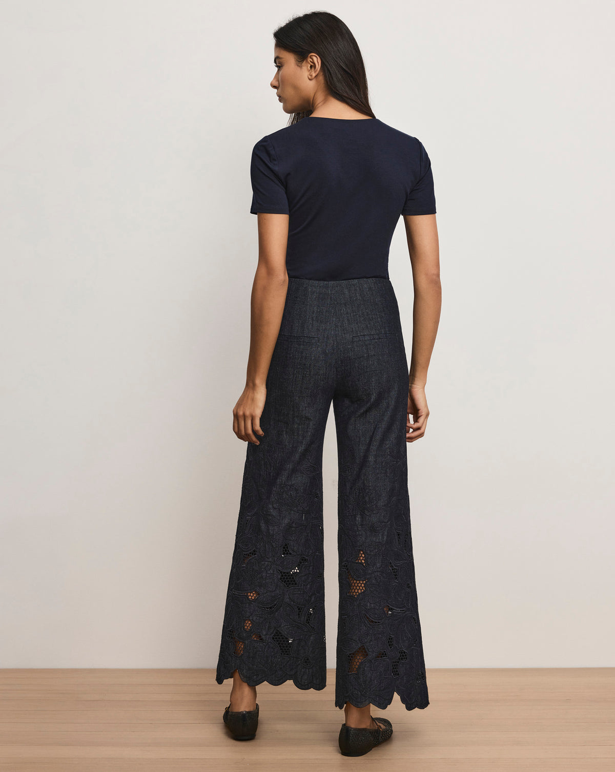 Veronica Beard Osborne Wide-Leg Eyelet Pant - Indigo Rinse