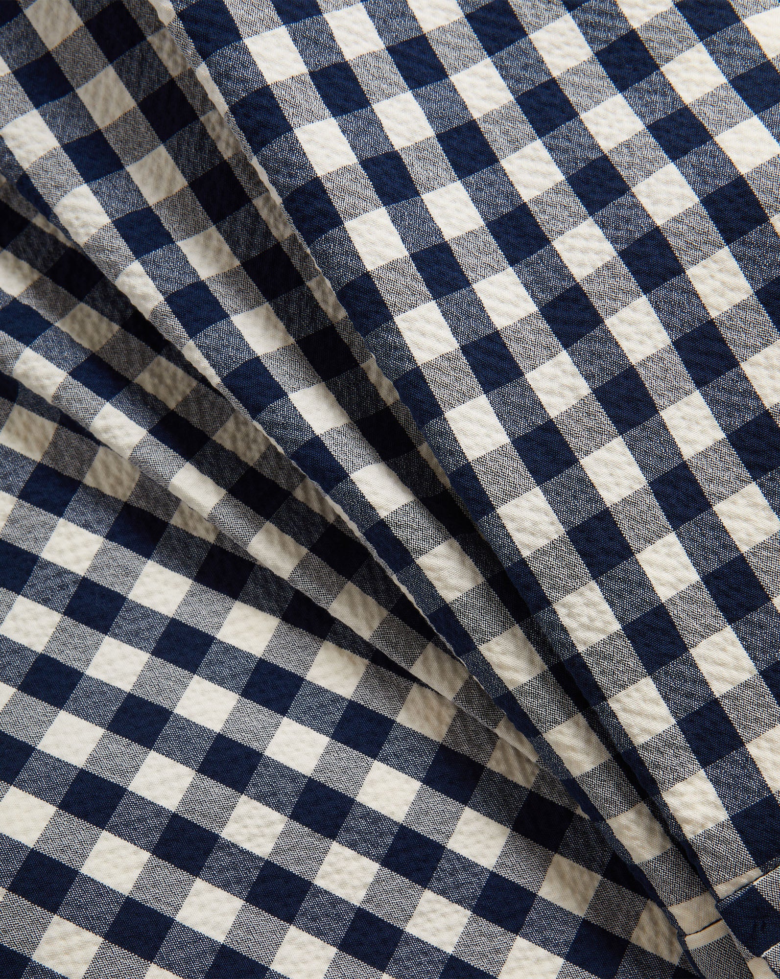 Veronica Beard Navy and white gingham seersucker shorts