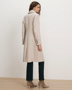 Veronica Beard Beige wool coat, single-breasted, with buttoned cuffs.