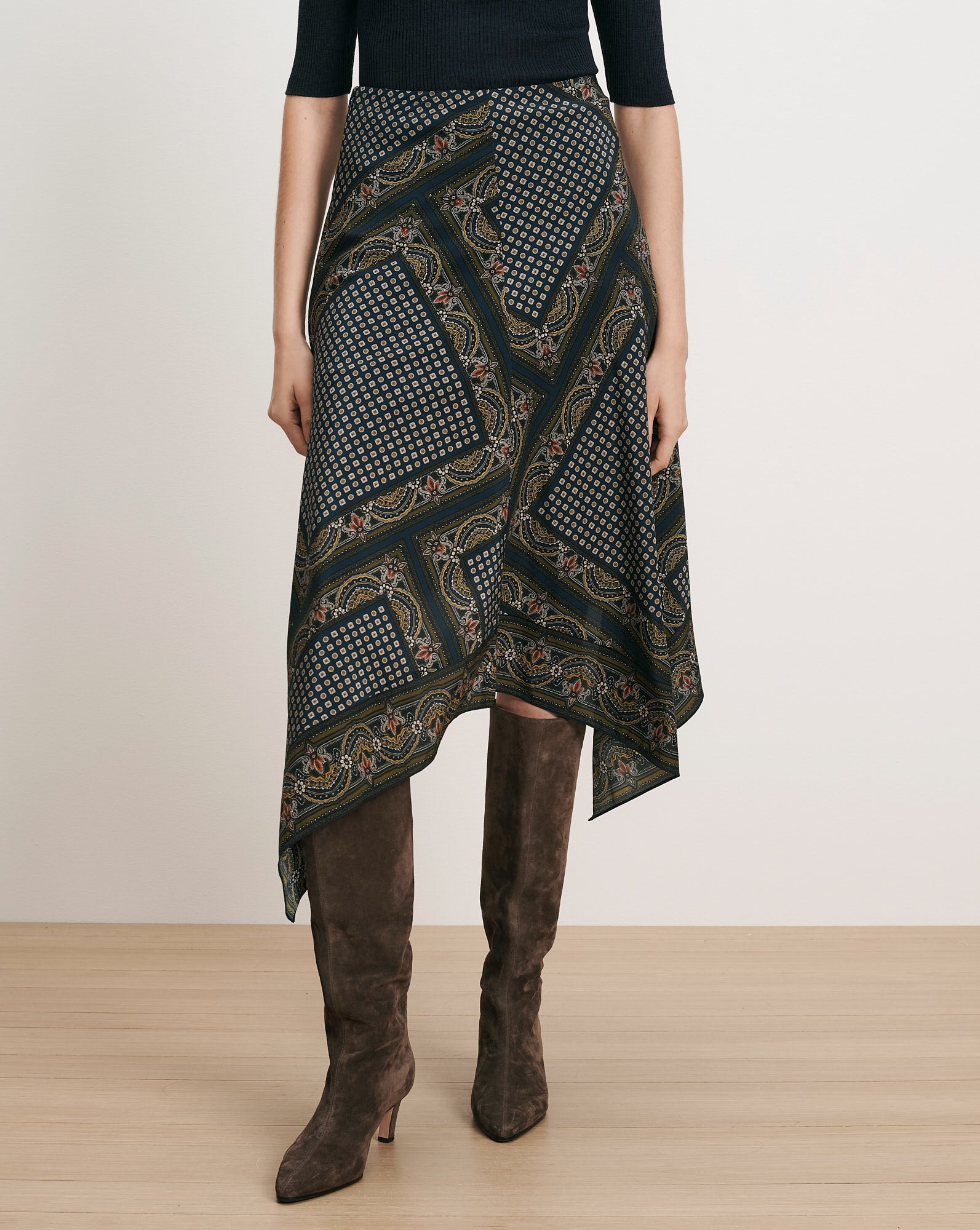 Veronica Beard Black patterned asymmetric midi skirt