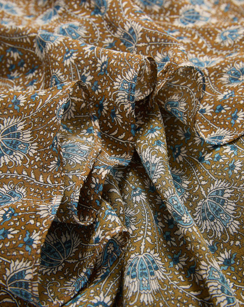 Veronica Beard Brown and blue floral patterned fabric.