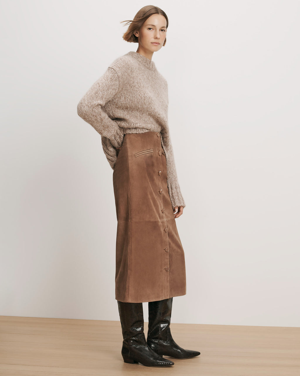 Veronica Beard Brown suede midi skirt with front buttons.