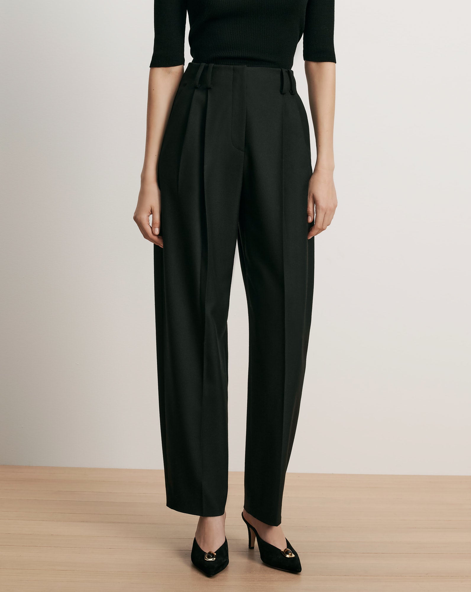 Veronica Beard Black pleated trousers