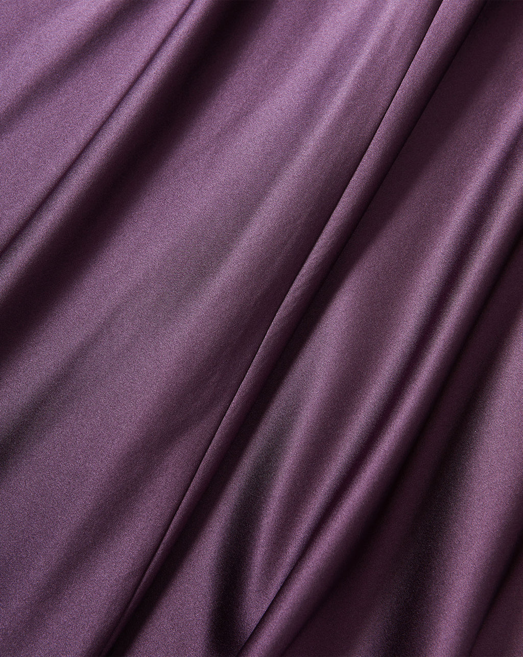 Veronica Beard Purple satin fabric with elegant drapes