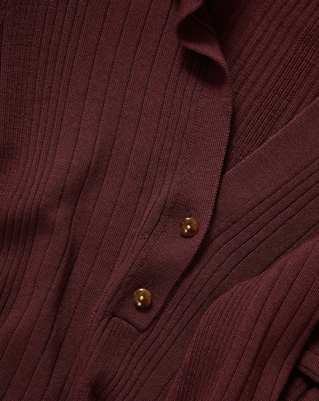 Veronica Beard Brown ribbed knit cardigan with tortoise buttons.