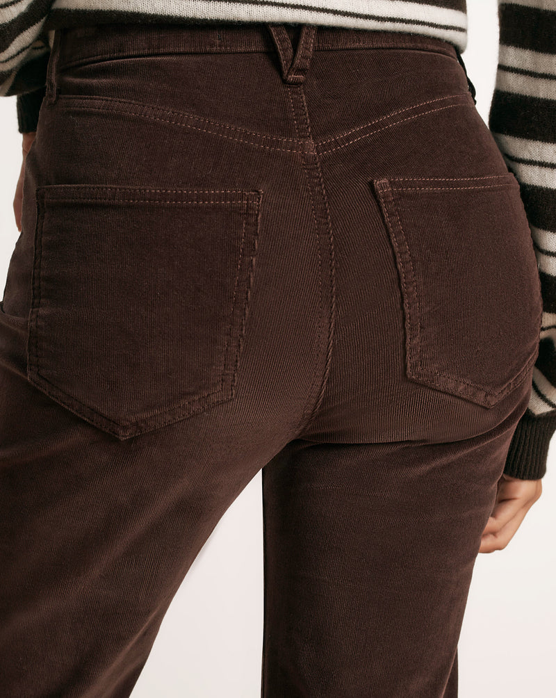 Veronica Beard Brown corduroy pants with back pockets.