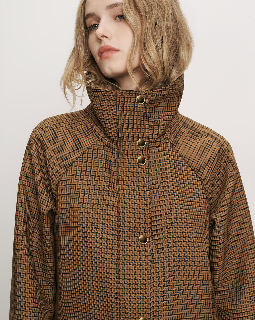 Veronica Beard Brown houndstooth high-neck buttoned jacket.