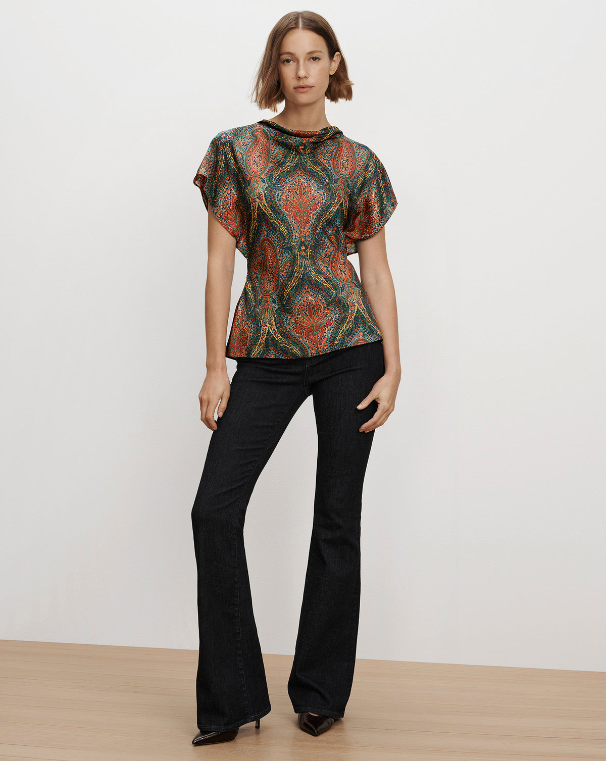 Veronica Beard Multicolor paisley print draped silk short sleeve top.