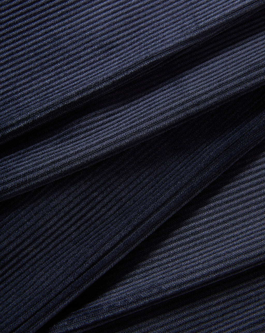 Veronica Beard Dark blue ribbed knit fabric texture.