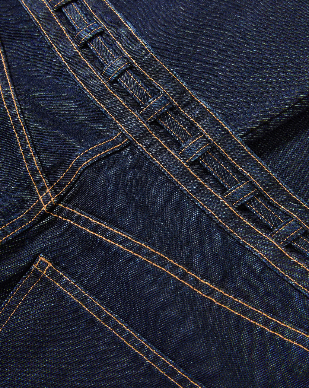 Veronica Beard Dark blue denim jeans with contrast stitching.