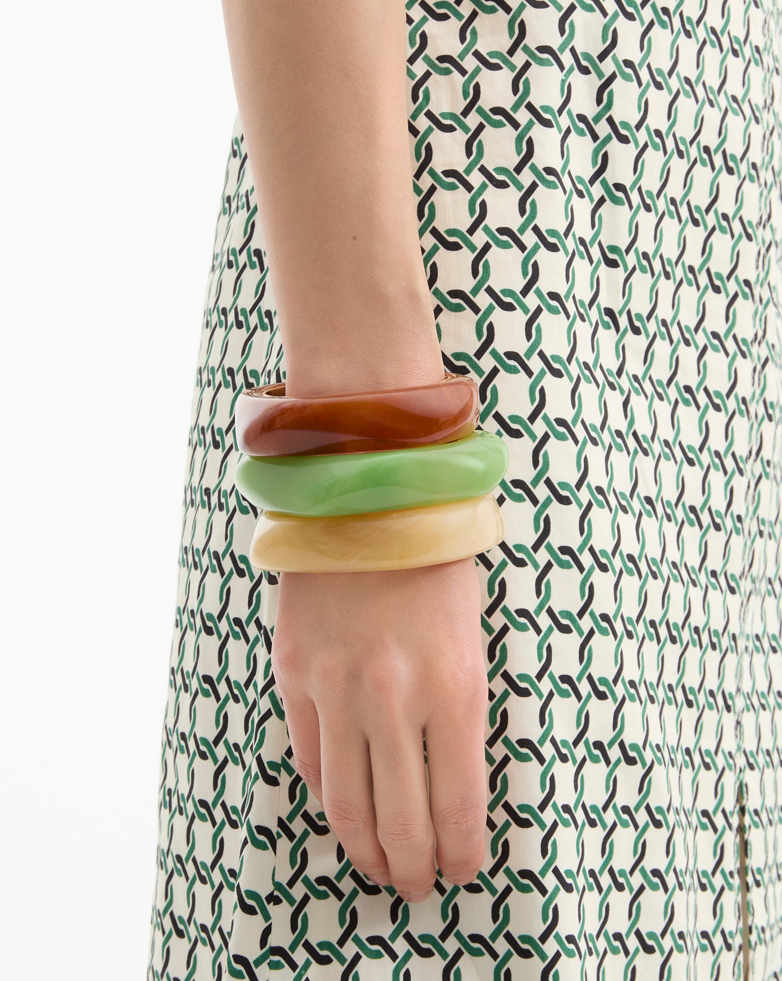 Veronica Beard Sculpted Resin Bangle