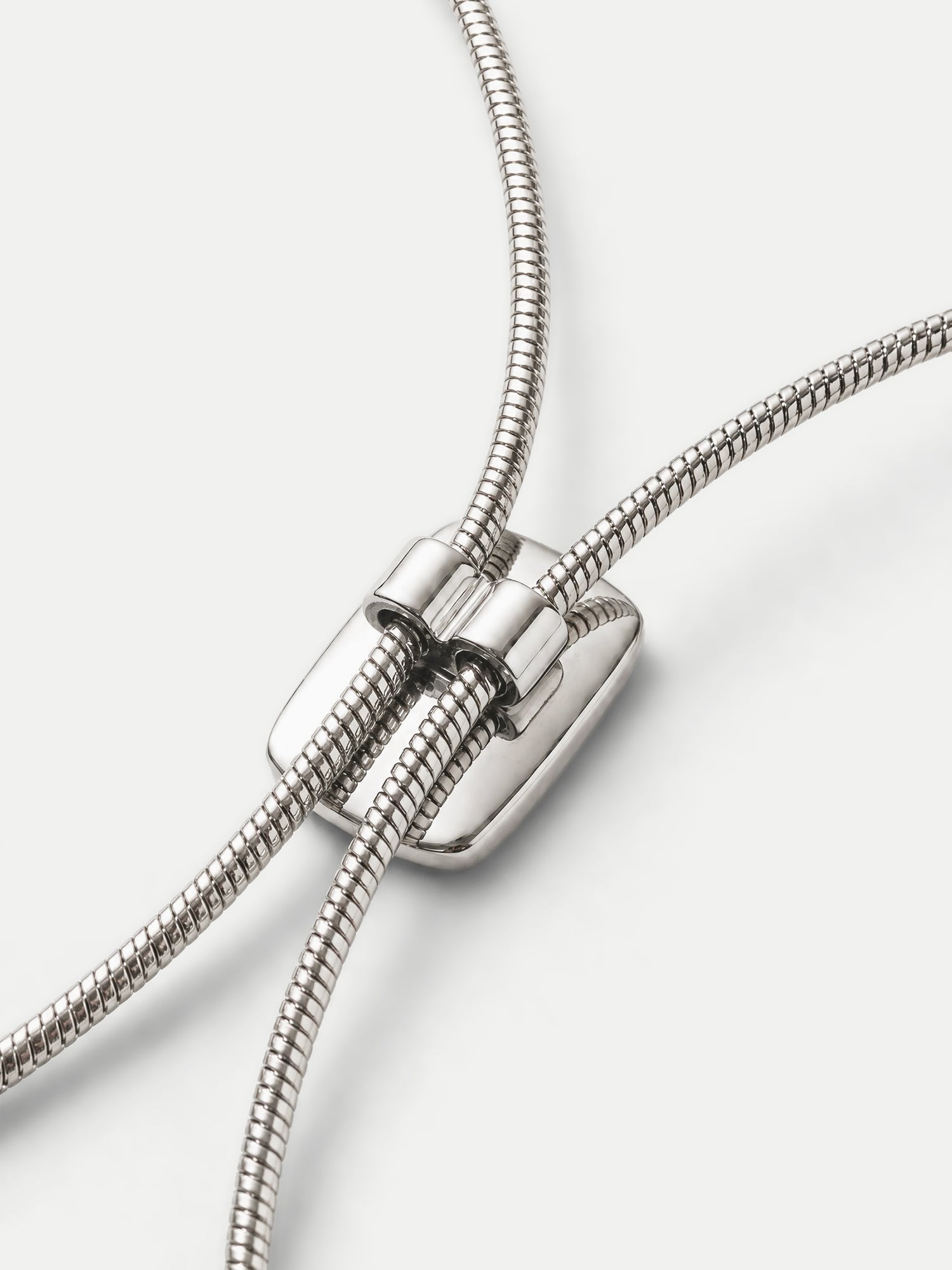 Veronica Beard Silver metal sliding clasp necklace detail.