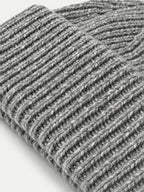 Veronica Beard Grey knit ribbed cuffed beanie hat.