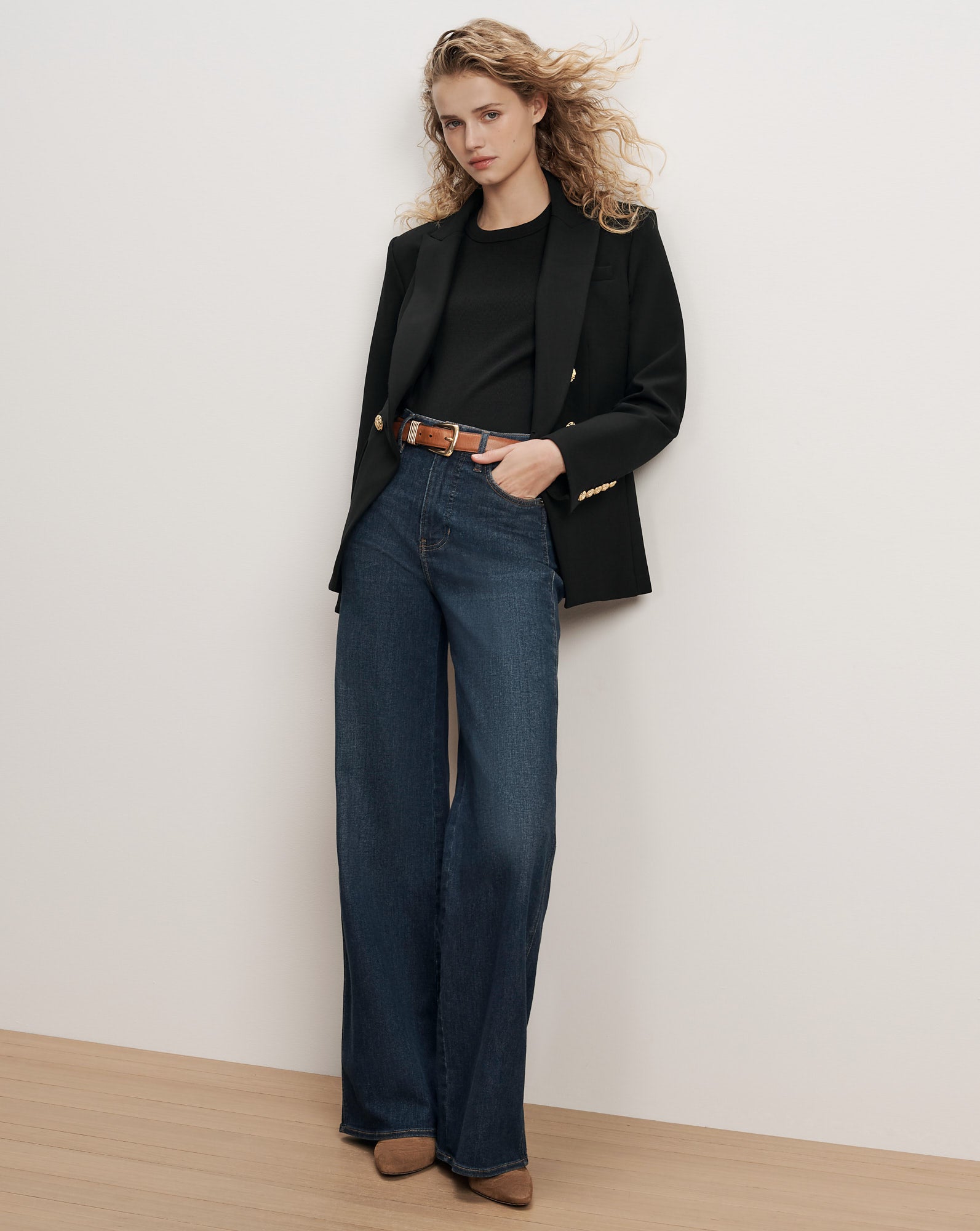 {{ outfit: core-uptown-dickey-black }} ## Cashmere Uptown Dickey - Black
