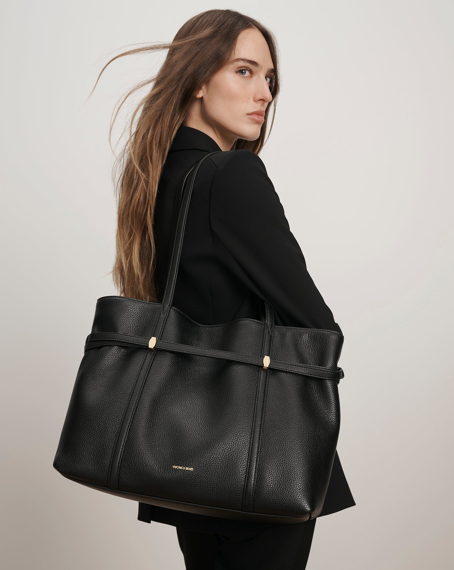 Lasso Belted Leather Tote Bag in Black | Veronica Beard CA