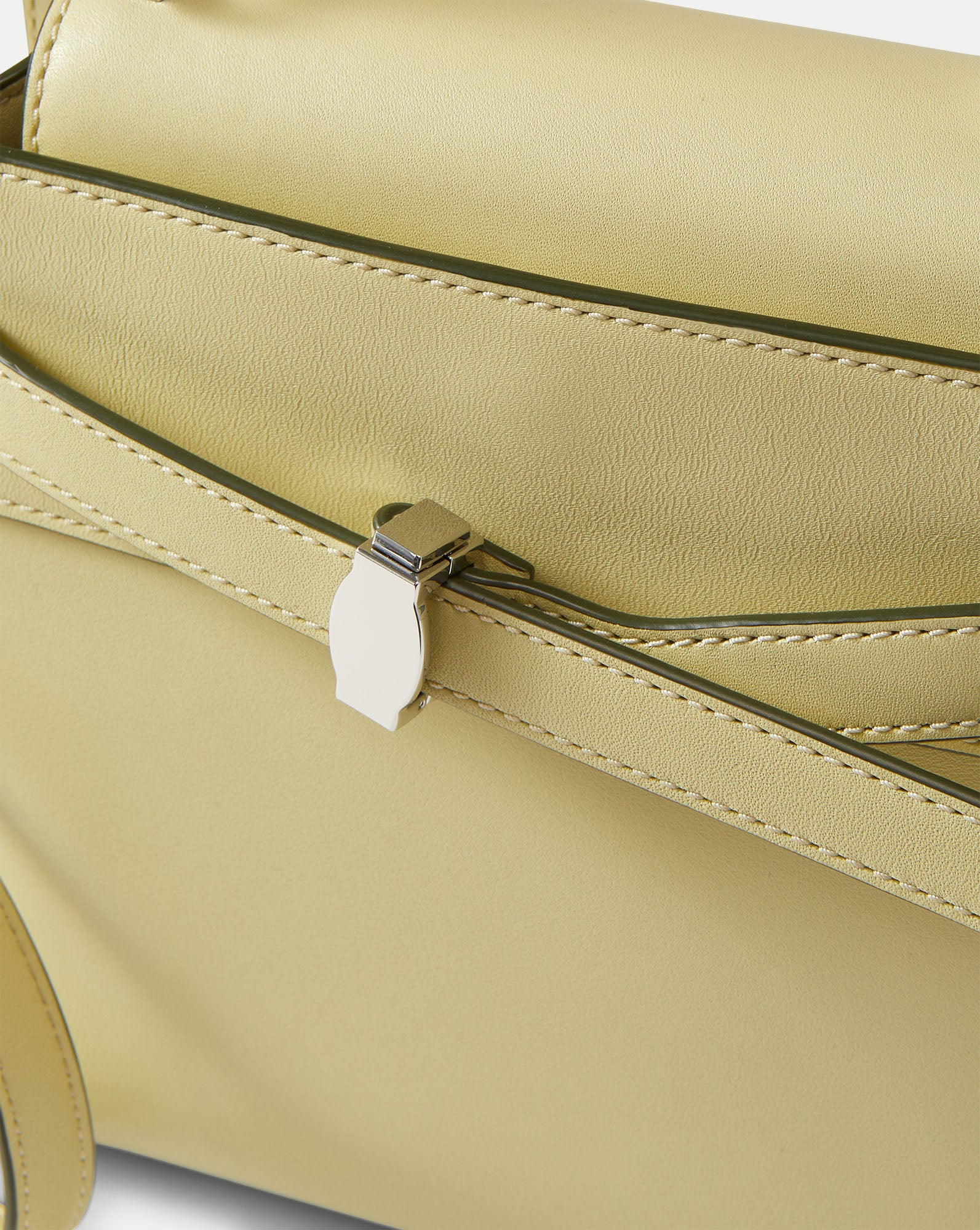 Veronica Beard Veronica Beard Dash Top-Handle Bag