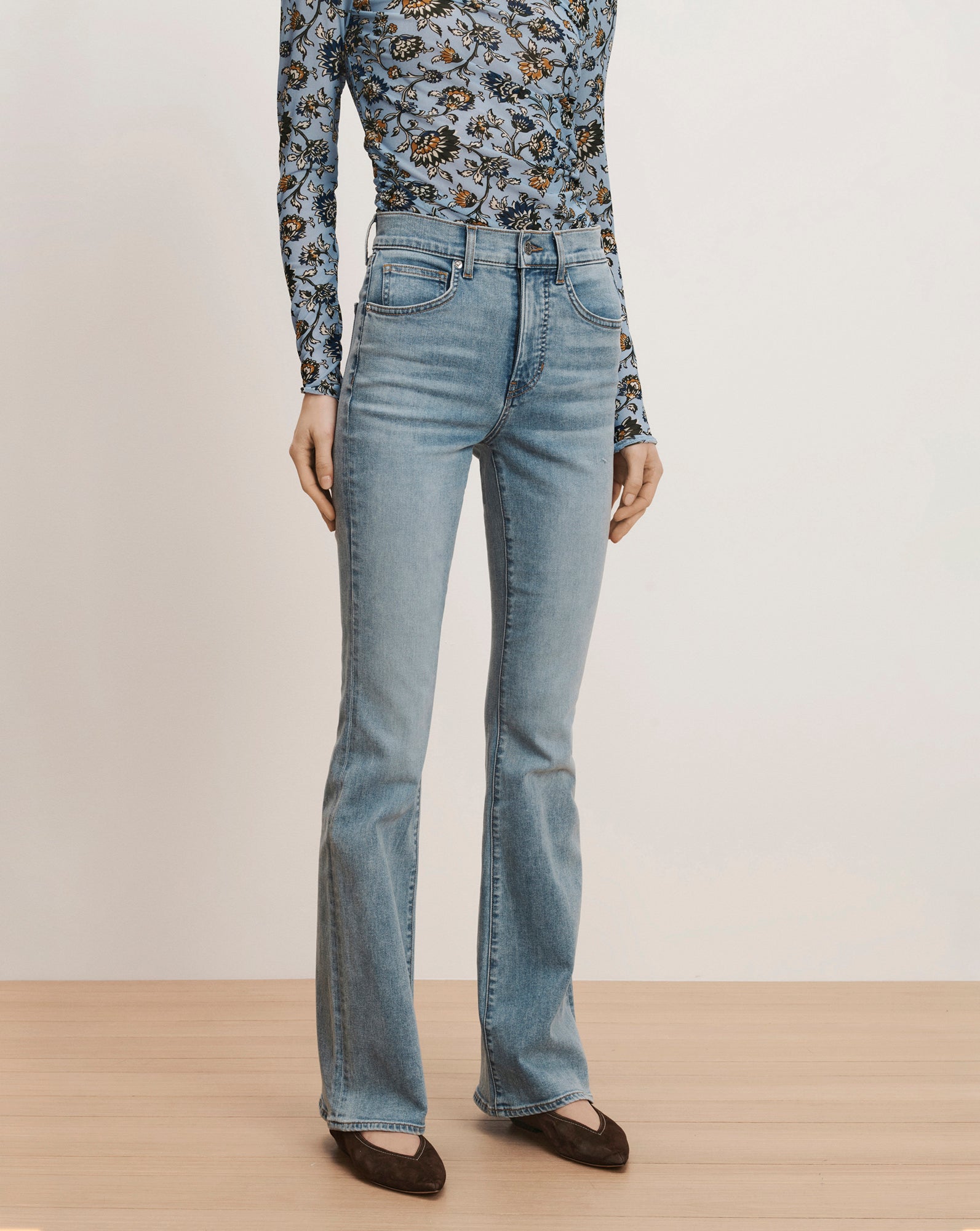 Veronica Beard Beverly Skinny-Flare Jean - Riviera Breeze