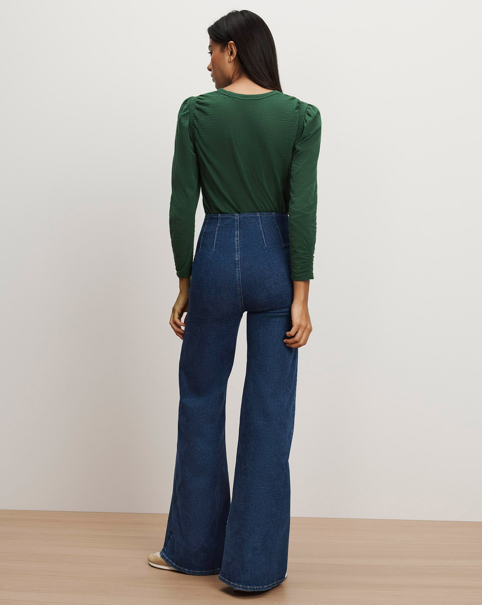 Bouvet Smocked-Shoulder T-Shirt