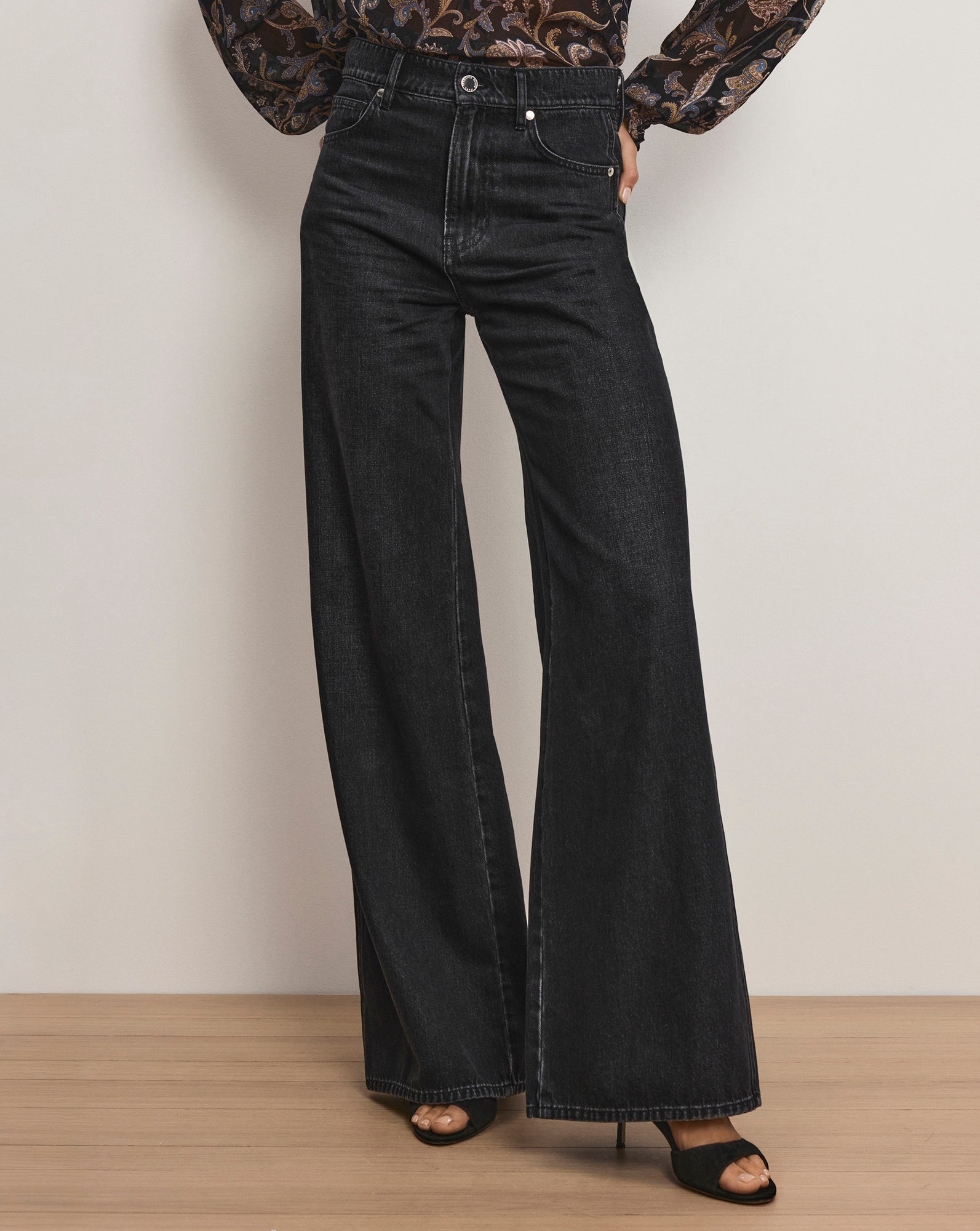 Veronica Beard Kasey Wide-Leg Jean - Washed Onyx