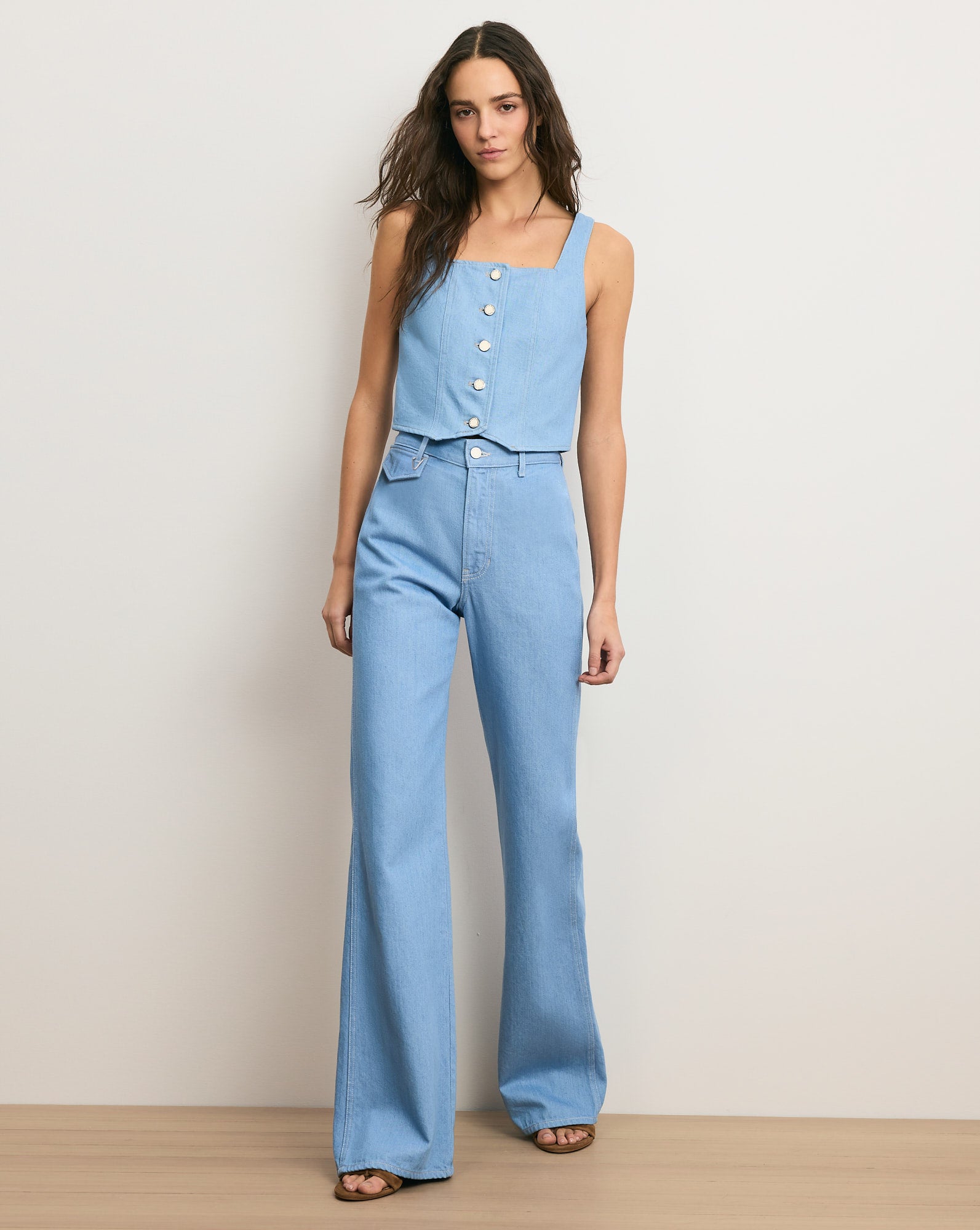 Veronica Beard Crosbie Flap-Pocket Slim Wide-Leg Jean - Bayside
