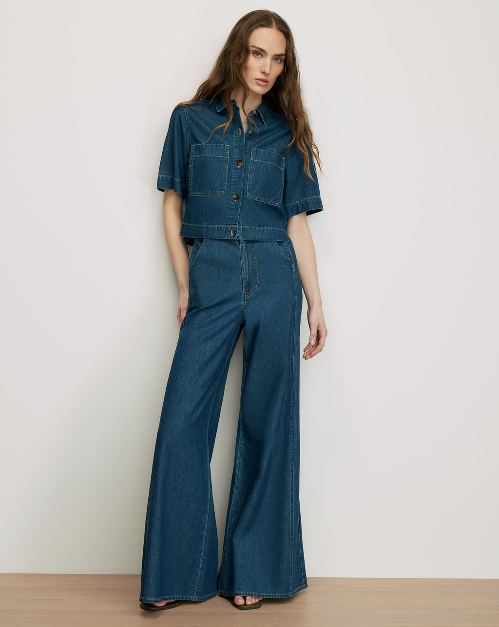 Veronica Beard Blue denim wide-leg pants.