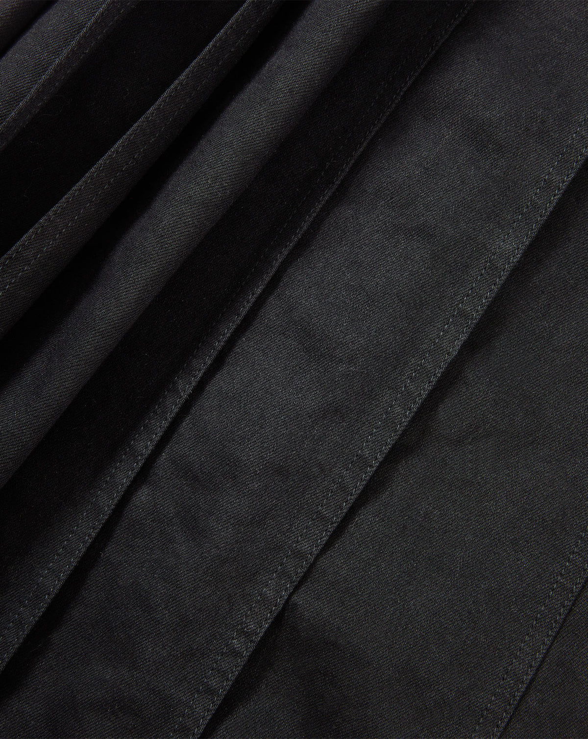 Veronica Beard Black pleated cotton midi skirt.