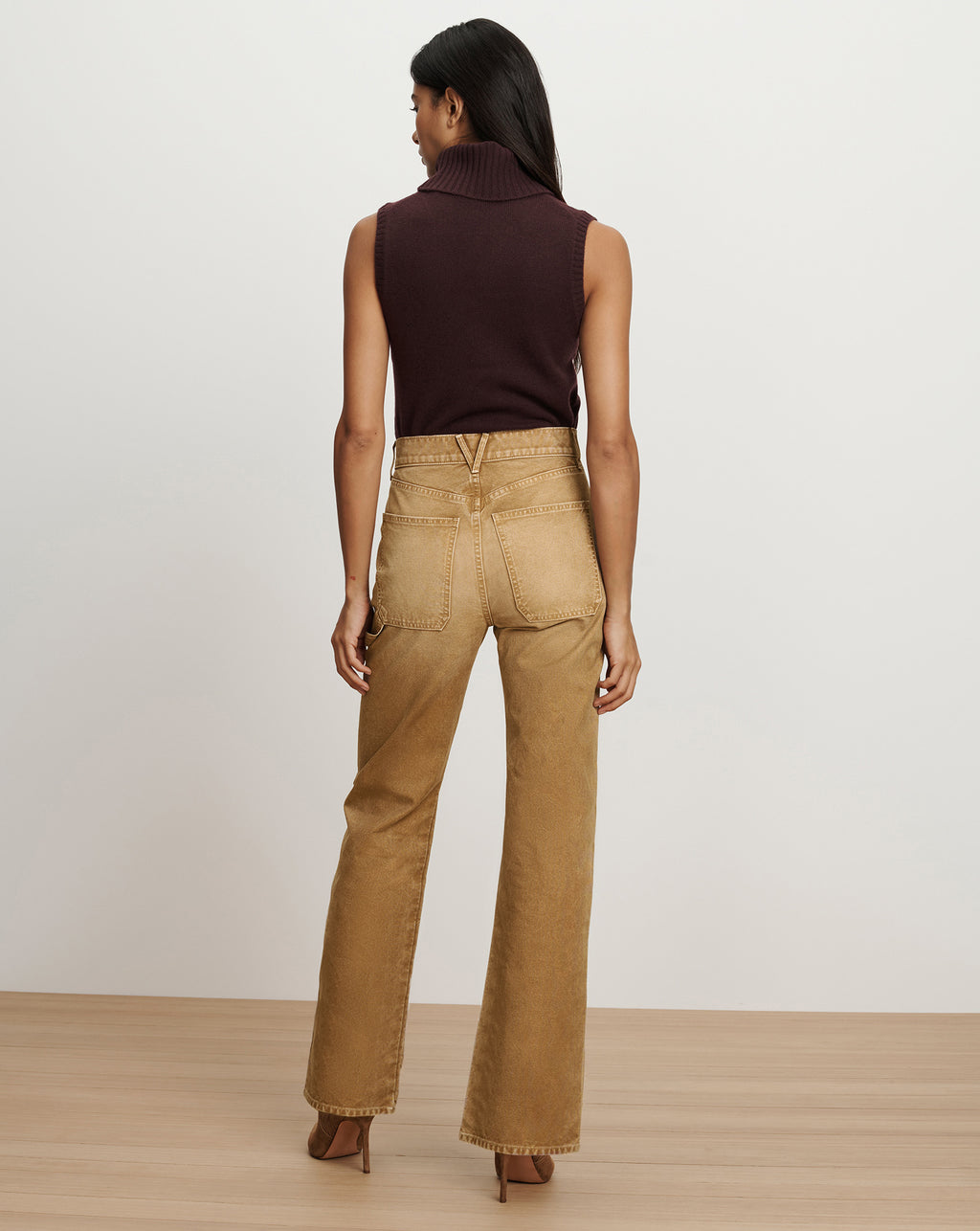 Veronica Beard Dylan Straight-Leg Jean - Pebble Sand