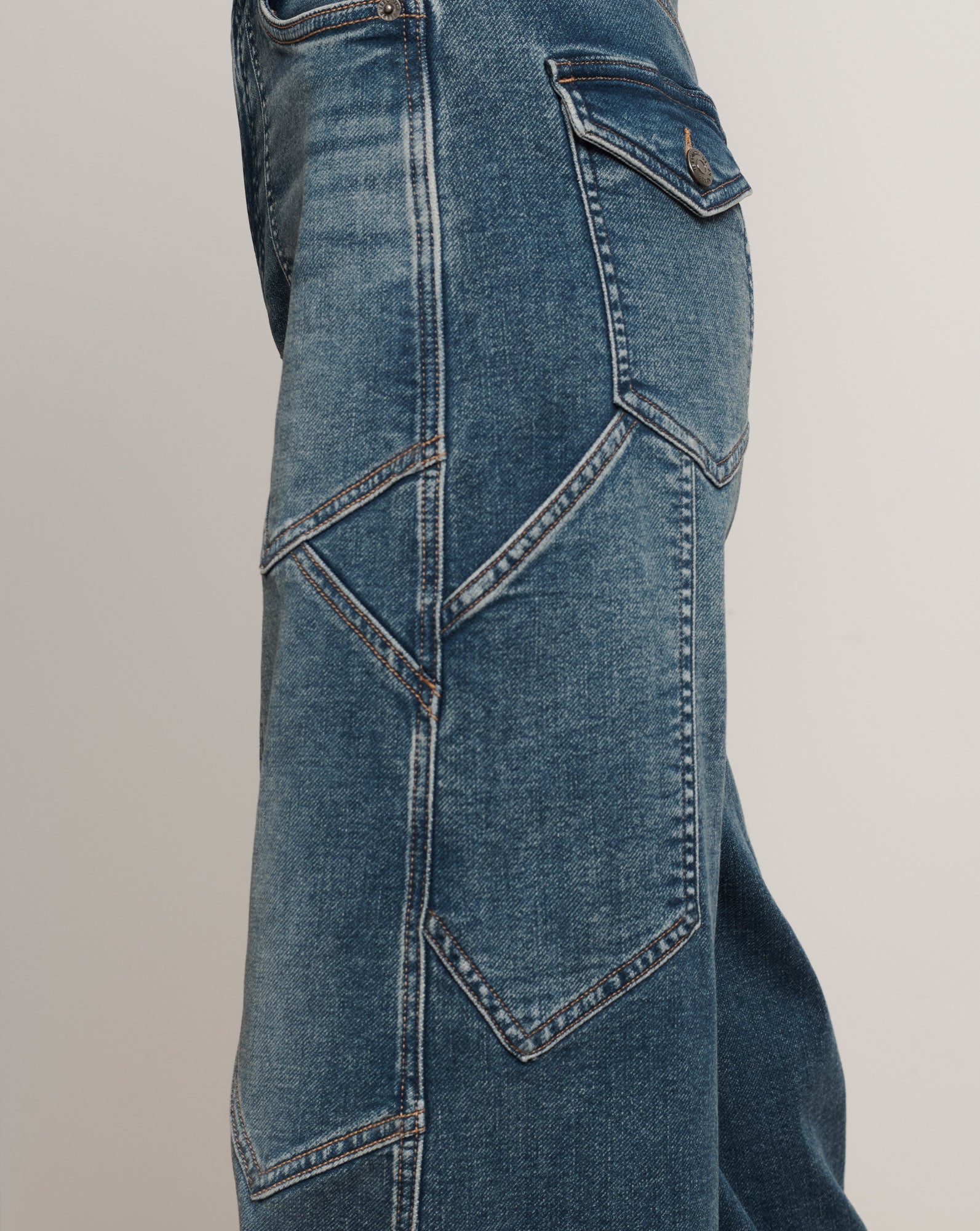 Veronica Beard Freddy Wide-Leg Cargo Jean - Ripple Haze