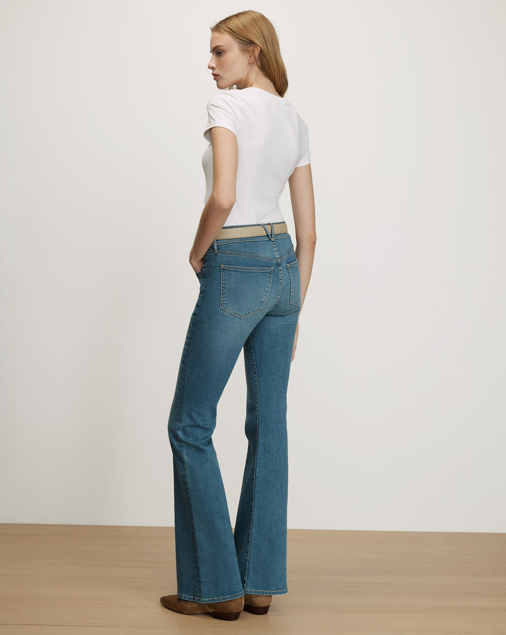 Veronica Beard Beverly Mid-Rise Skinny-Flare Jean - Bandit Dust