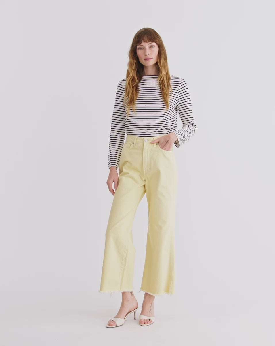 Veronica Beard Taylor Cropped Wide-Leg Jean - Chamomile